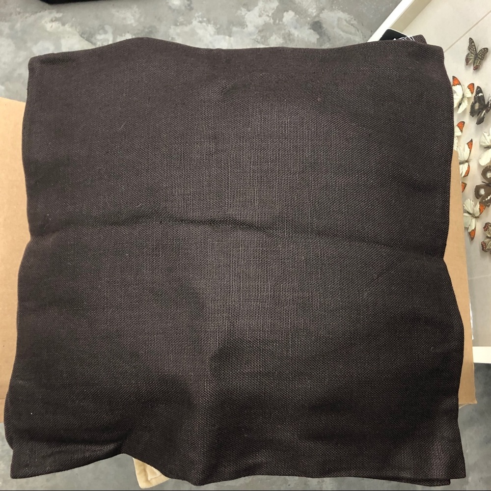 2 NWT Restoration Hardware RH Linen Pillow Covers